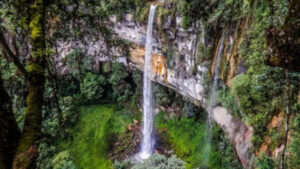 Cataratas Yumbilla – Medio Cerro & Cristal